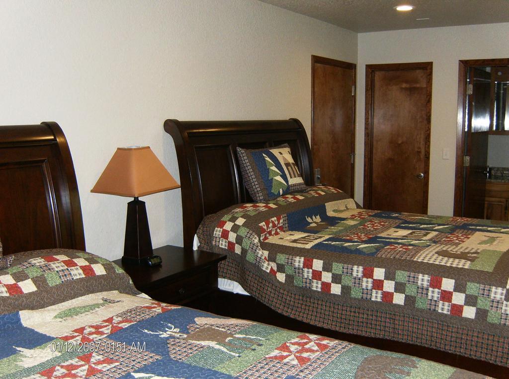 Glenwood Country Club Villa Room photo